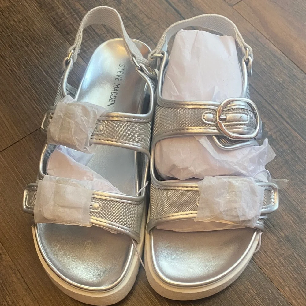 Steve Madden Metallic Silver Kids' Sandals